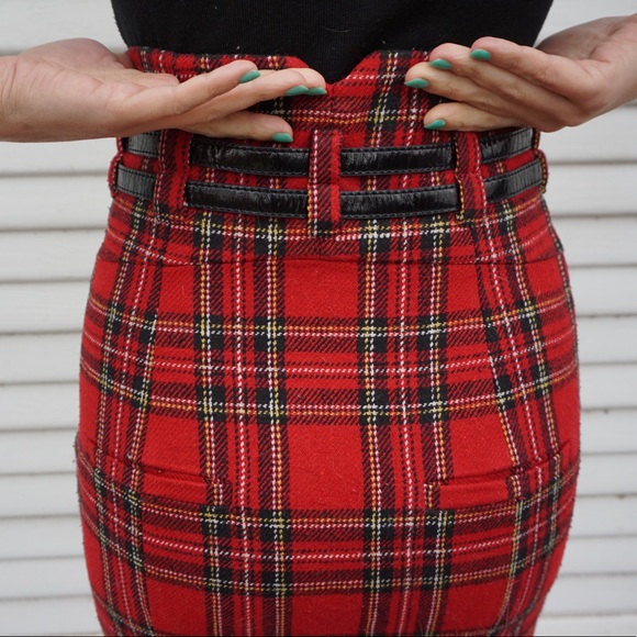 BETSEY JOHNSON Red Plaid Belted Pencil Skirt - Picture 6 of 8